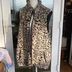 COLDWATER CREEK WOMAN’S FULL ZIP VEST FAUX FUR CHEETAH LINED 3X EUC